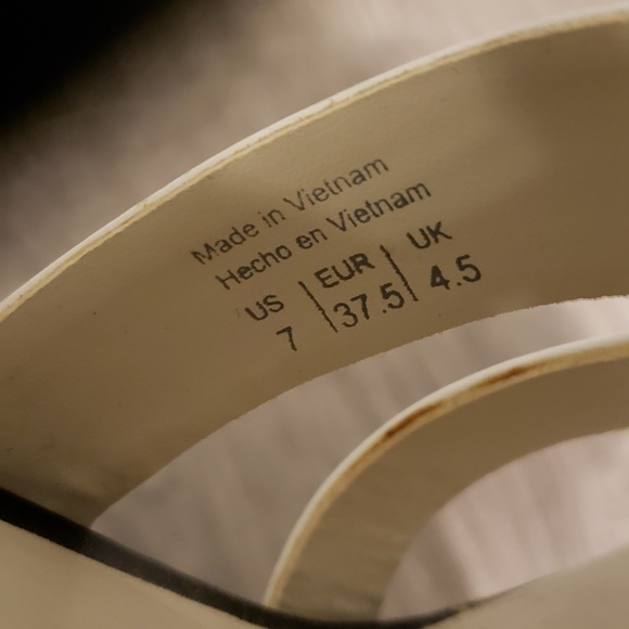 Colorblock Aldo Sandals - Picture 2 of 5